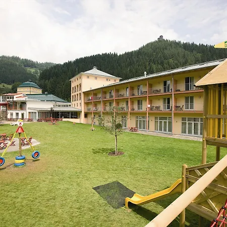 Hotel Jufa 3*