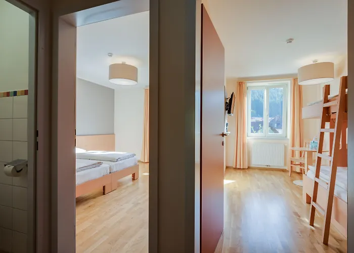 Jufa فندق فيتسش