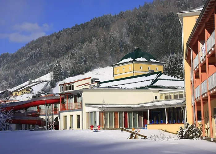 Jufa فندق فيتسش